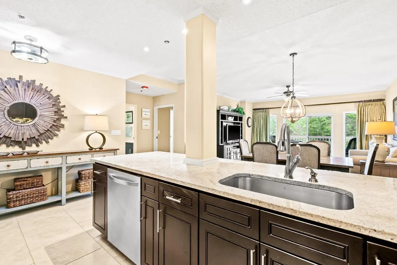 Apartment Tops'L Summit 207B Destin